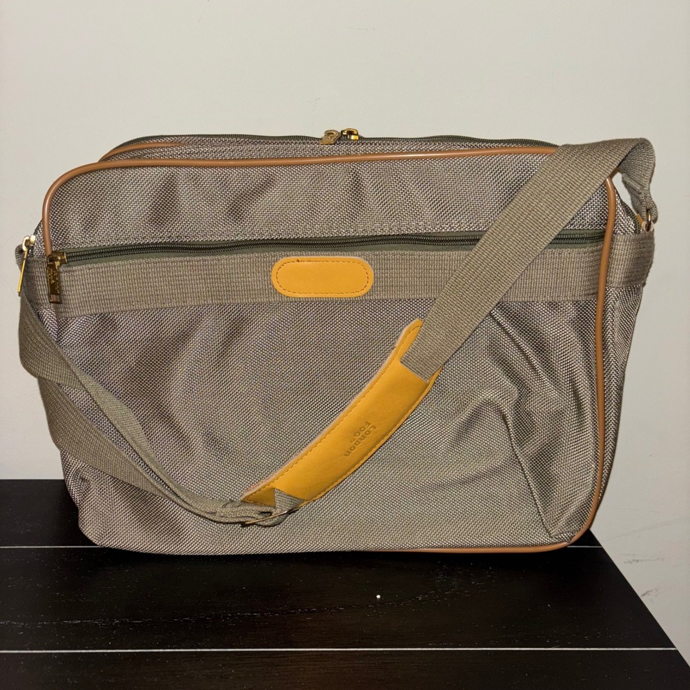 London Fog | Travel Bag Carry On Messenger Bag Khaki Tan Canvas Leather‎ Trim